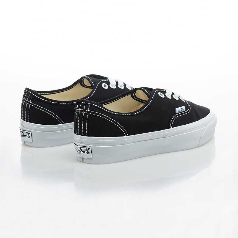 Lookbook (W) Zapatillas Vans Authentic Reissue 44 V140314009