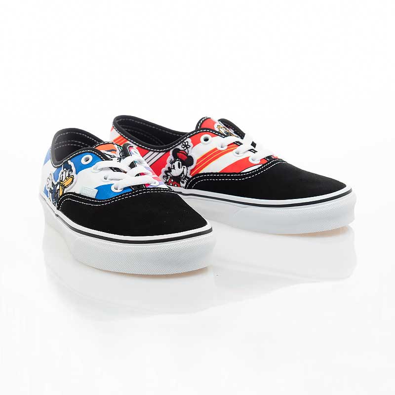 Order (W) Vans Authentic Sneakers - Koleksi Kasut Tulen V130101216