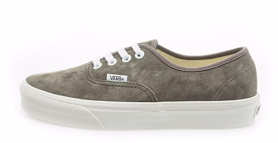 women-vans-authentic-v160101036