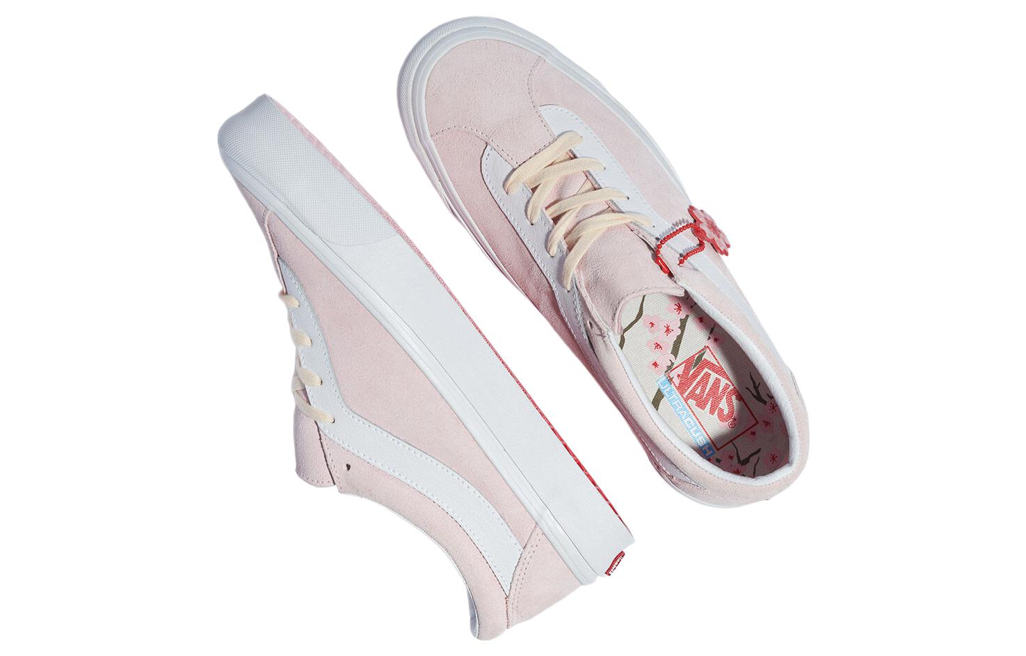 Lookbook (W) Vans Bold Ni 'Merah Jambu Putih' VN0A5DYABJ1