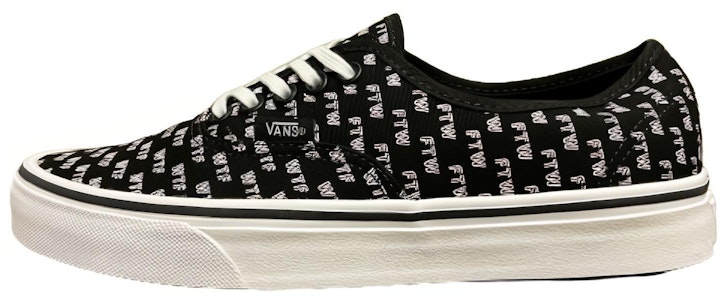 (W) ヴァンズ クラシックスリップオン 黒 コンフォート VN0A38EMMQD Buy (W) ヴァンズ クラシックスリップオン 黒 コンフォート VN0A38EMMQD
