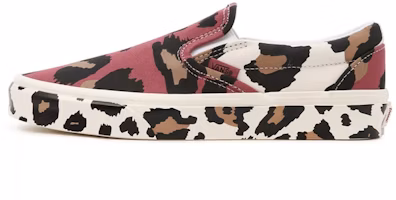 Vans Animal Classic Slip-On 'Pink Blue' VN000XG8AZO Vans Animal Classic Slip-On 'Pink Blue' VN000XG8AZO