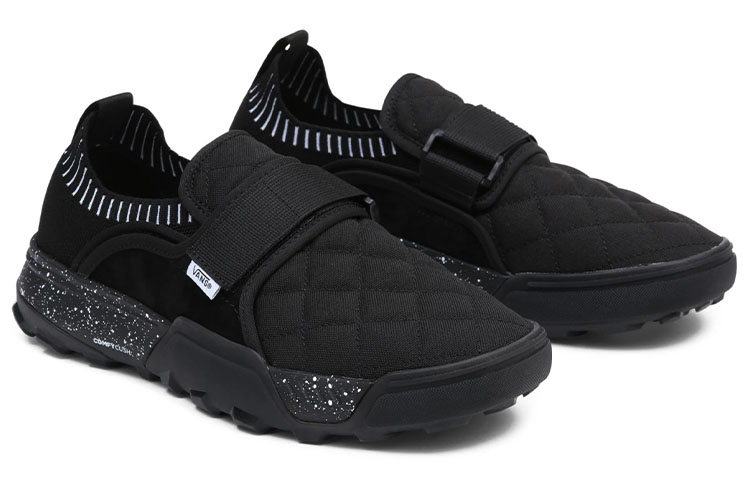 Lookbook Vans Coast Comfycush 低幫時尚運動休閒鞋 男女同款 黑