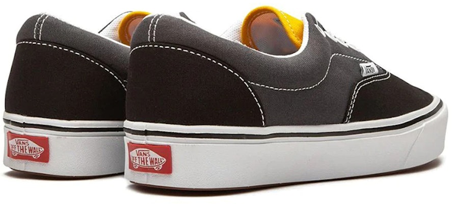 (W) Vans COMFYCUSH ERA (TRI-TONE) Hitam VN0A3WM91PW Lookbook (W) Vans COMFYCUSH ERA (TRI-TONE) Hitam VN0A3WM91PW