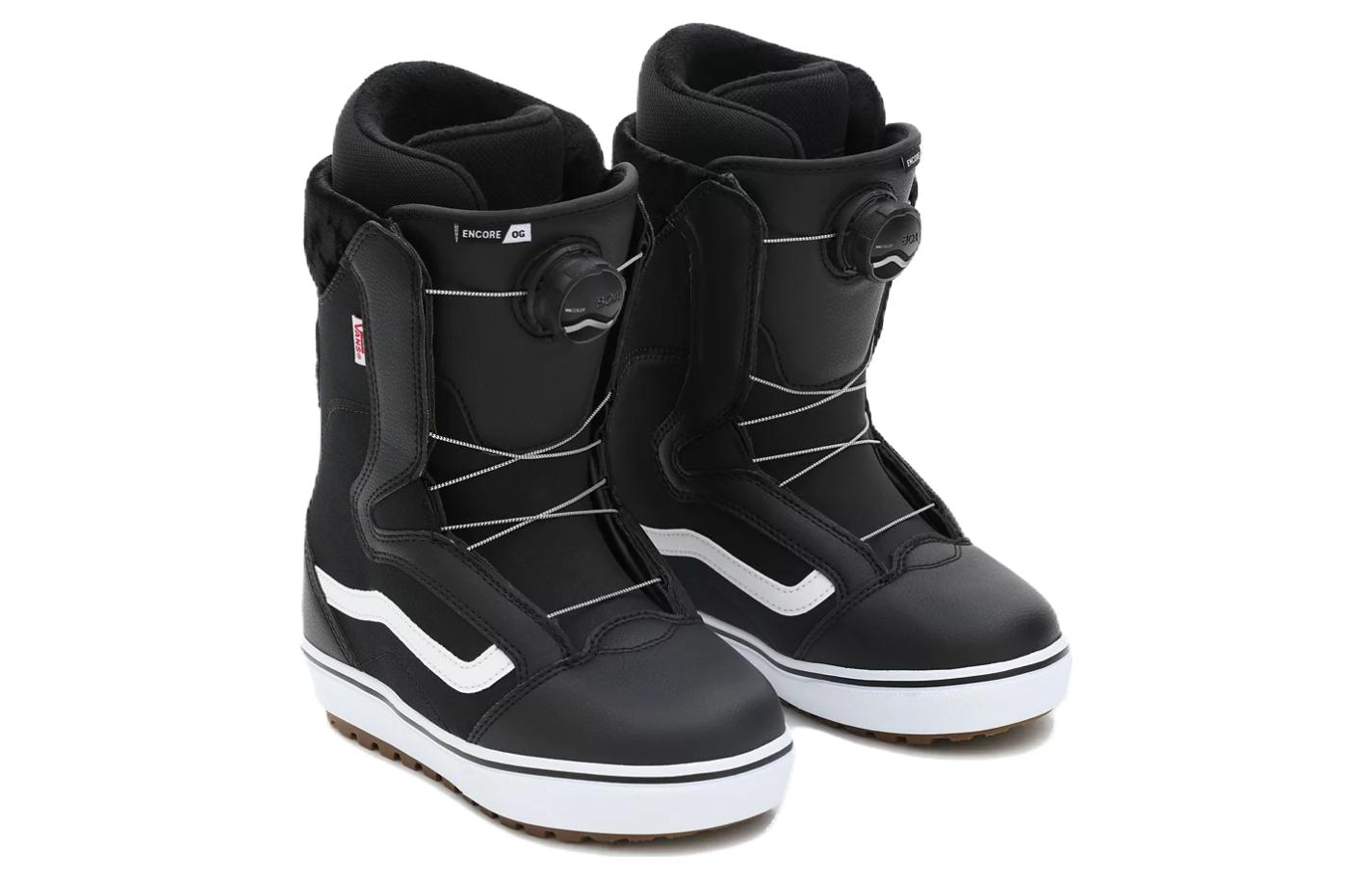Lookbook (W) Vans Encore OG High-Top 'Hitam Putih' VN0A3TFP0BN