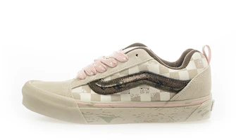 (Women) Vans Knu Skool Sneakers V150120001 (Women) Vans Knu Skool Sneakers V150120001