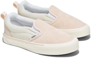 Vans Knu Slip 包覆性防滑 低筒 滑板鞋 女款 粉色 Lookbook Vans Knu Slip 包覆性防滑 低筒 滑板鞋 女款 粉色