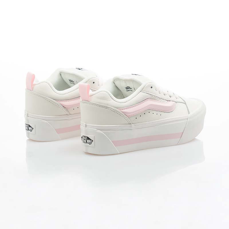 Lookbook (W) 반스 Knu Stack: 세련된 모듈형 수납 솔루션 V140120040