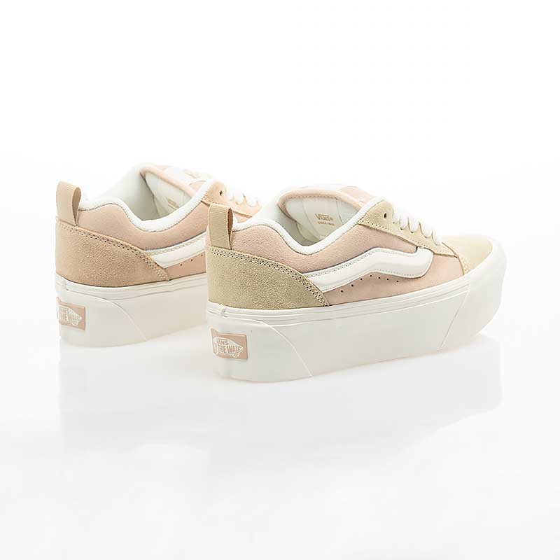 Lookbook (W) 반스 Knu Stack 스니커즈 V140120041