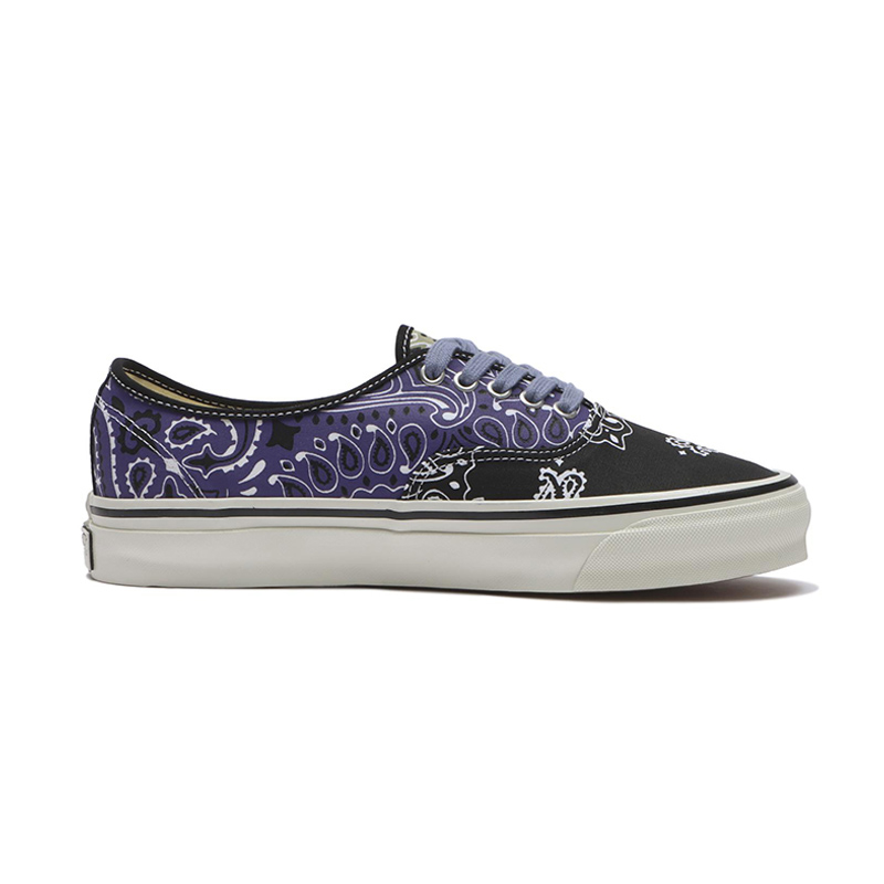 Shop (W) Vans LX Authentic 44 Sneakers V160201017