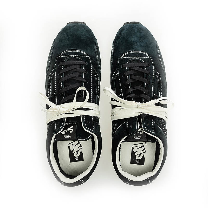 Sizing (W) Vans LX Slip-On Kasut Sneakers Lelaki/Wanita V150300018