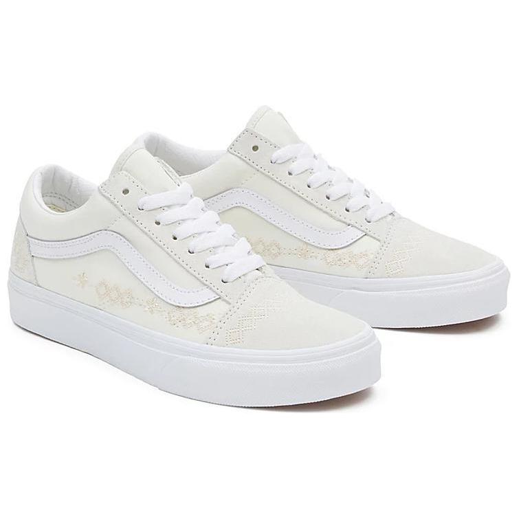 Lookbook Vans Old Skool 包裹性防滑 低幫 板鞋 女款 米白