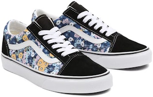 Sepatu Vans Skate 'Biru Putih' VN0A5KRFFF1 Lookbook Sepatu Vans Skate 'Biru Putih' VN0A5KRFFF1