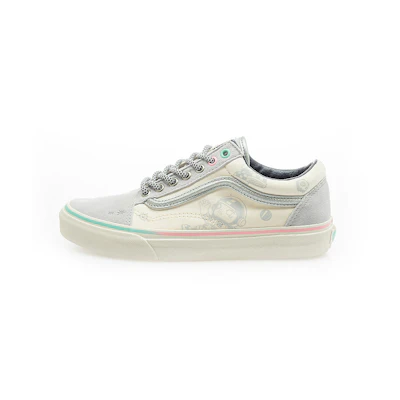(W) Vans Old Skool Classic Skate Shoes