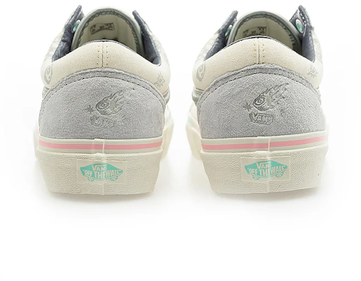 (W) Vans Old Skool Kasut Skateboard Klasik V150105028 Lookbook (W) Vans Old Skool Kasut Skateboard Klasik V150105028