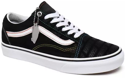 Vans 黑色浮雕 Old Skool 运动鞋 VN0A4U3BX00 Shop Vans 黑色浮雕 Old Skool 运动鞋 VN0A4U3BX00