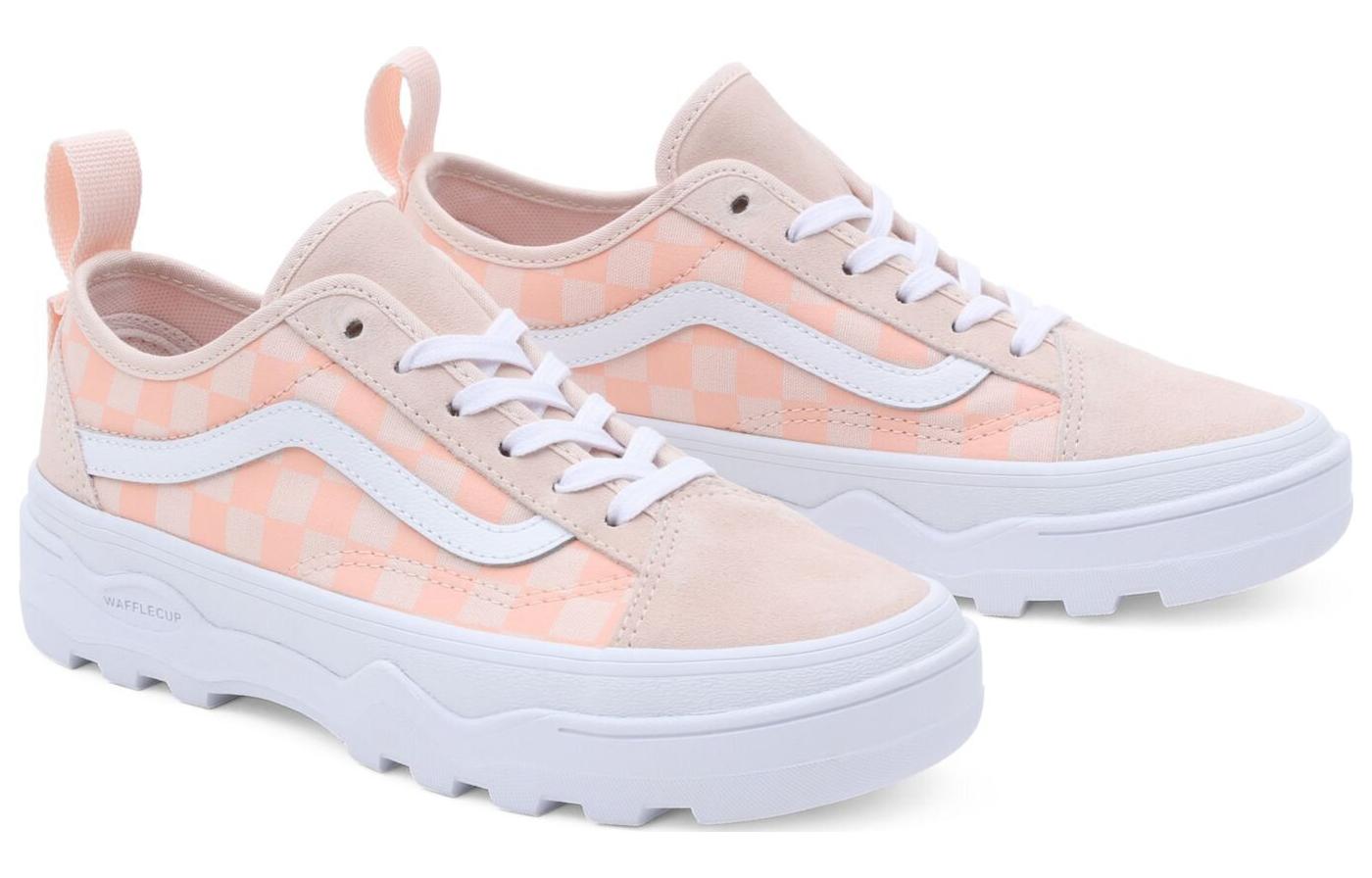 Lookbook (W) ヴァンズ オールドスクール セントリー ピンク/ホワイト VN0A5KR3BM0