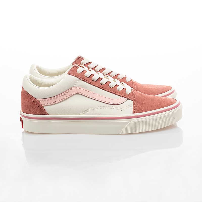 (Women) Vans Old Skool Sneakers / V140118061