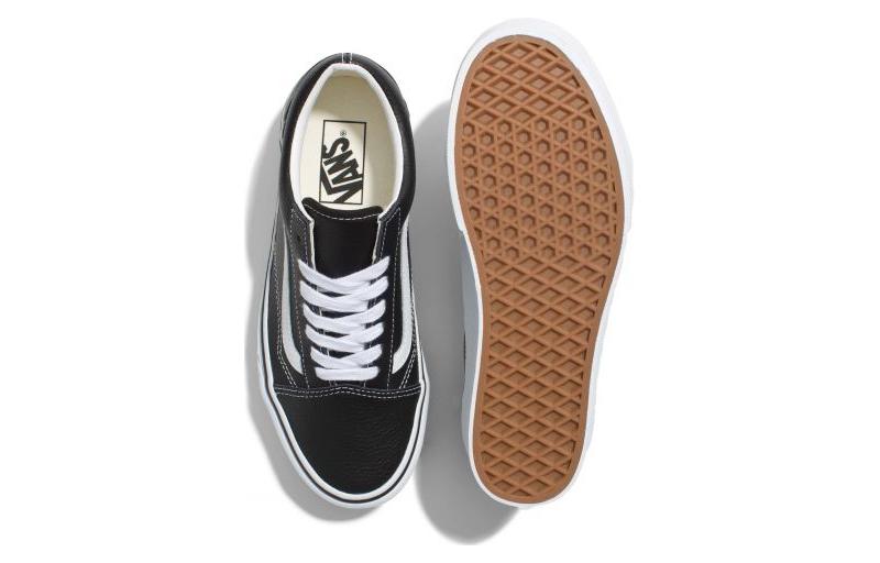 Purchase (W) Kasut Vans Old Skool Stackform 'Hitam Putih' VN0A7Q5MBPB