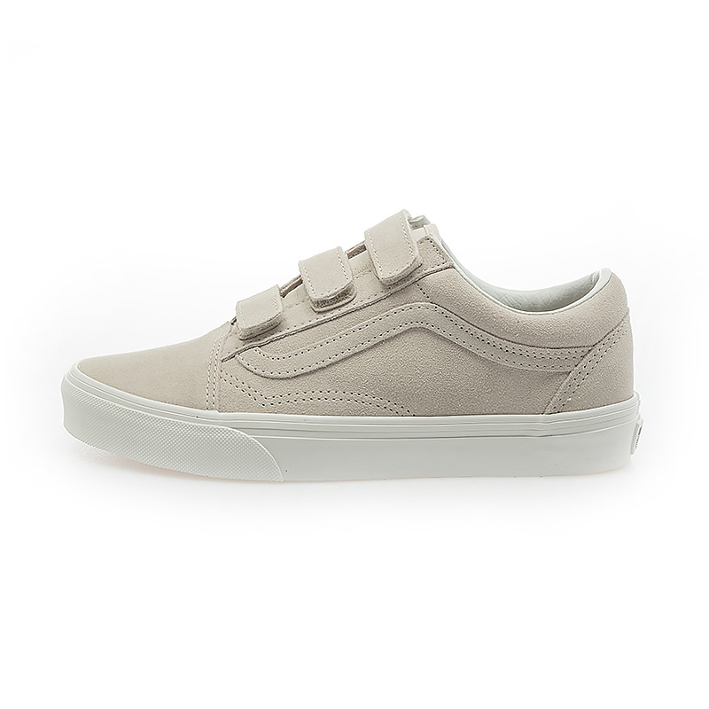 (Women) Vans Old Skool V Sneakers V150105023
