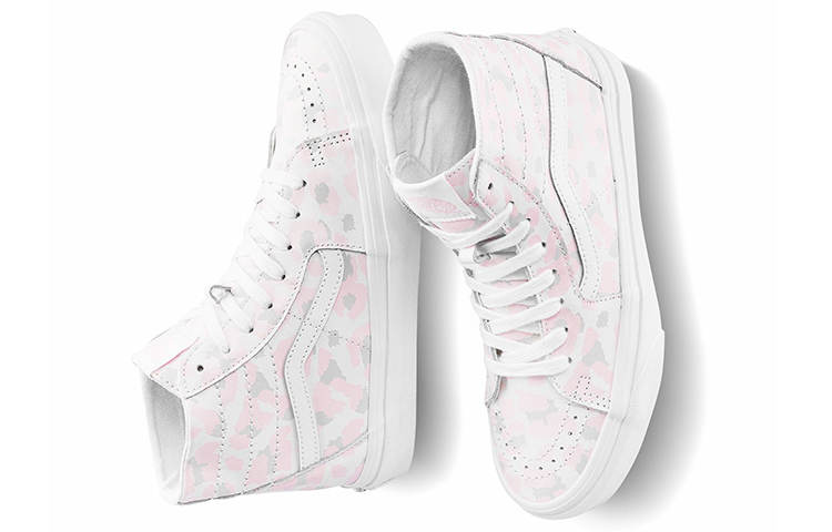 Shop Vans Sk8-Hi 收脚鞋 粉白配色 VN0A4U164W5