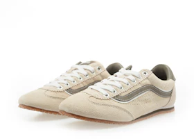 Order (W) Vans Super Low Pro Warna Kulit Gelap V160200015
