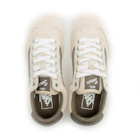 Sizing (W) Vans Super Low Pro Warna Kulit Gelap V160200015