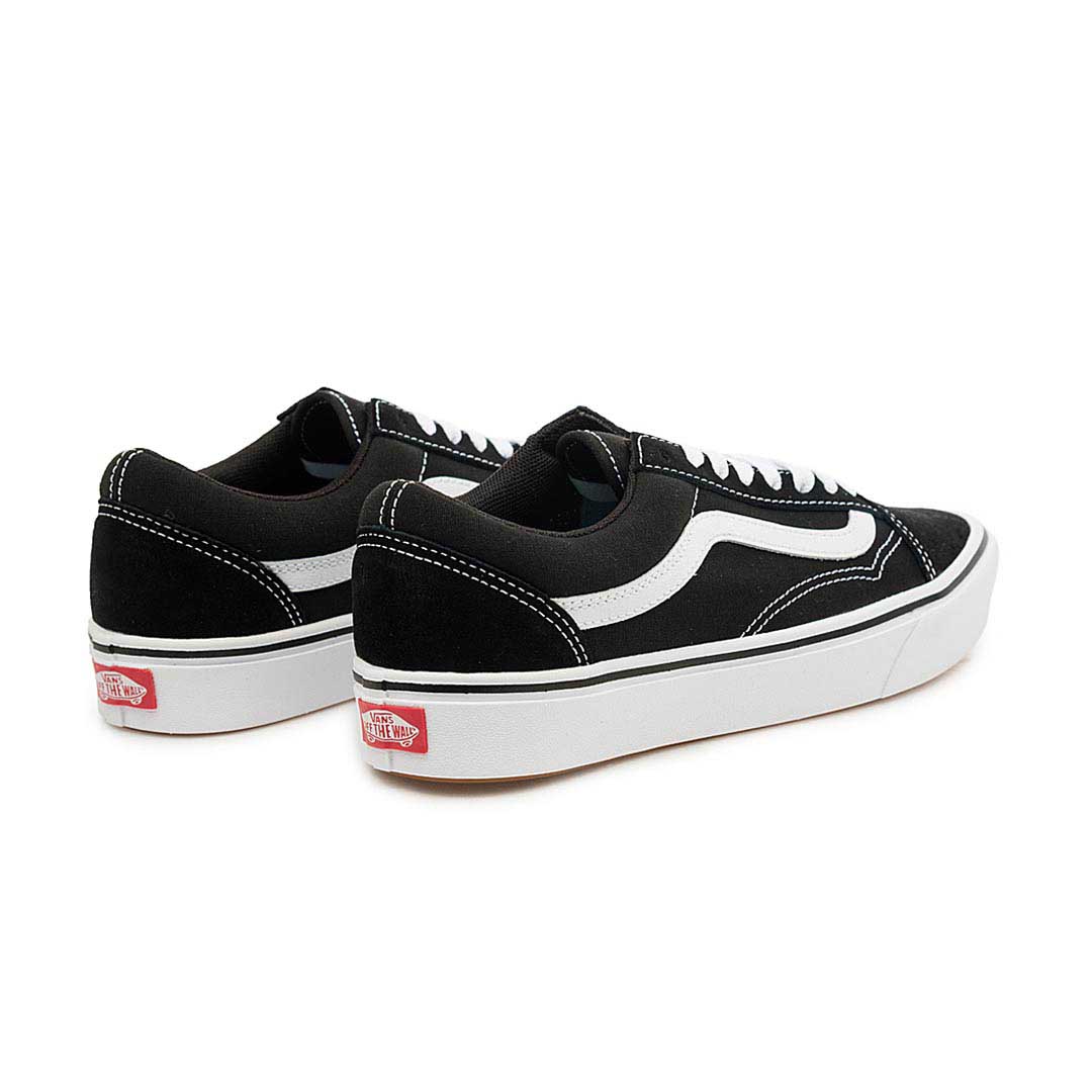 Lookbook (W) Vans UA ComfyCush 经典款帆布鞋 V1C0305050