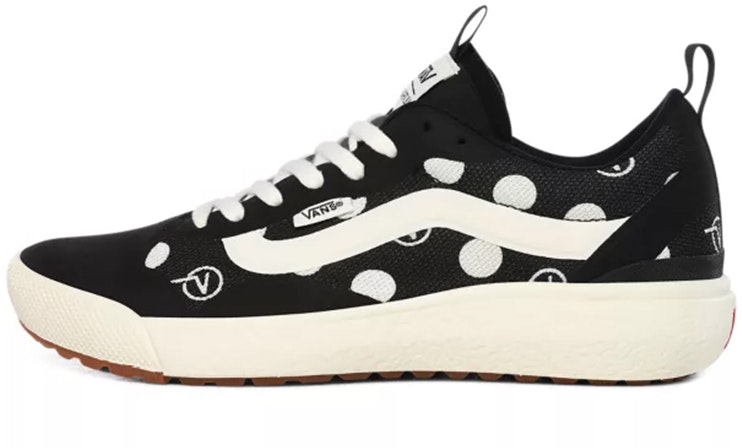 women-vans-ultra-range-exo-polka-v-dot-black-white-vn-0-a4-u1-k25-l