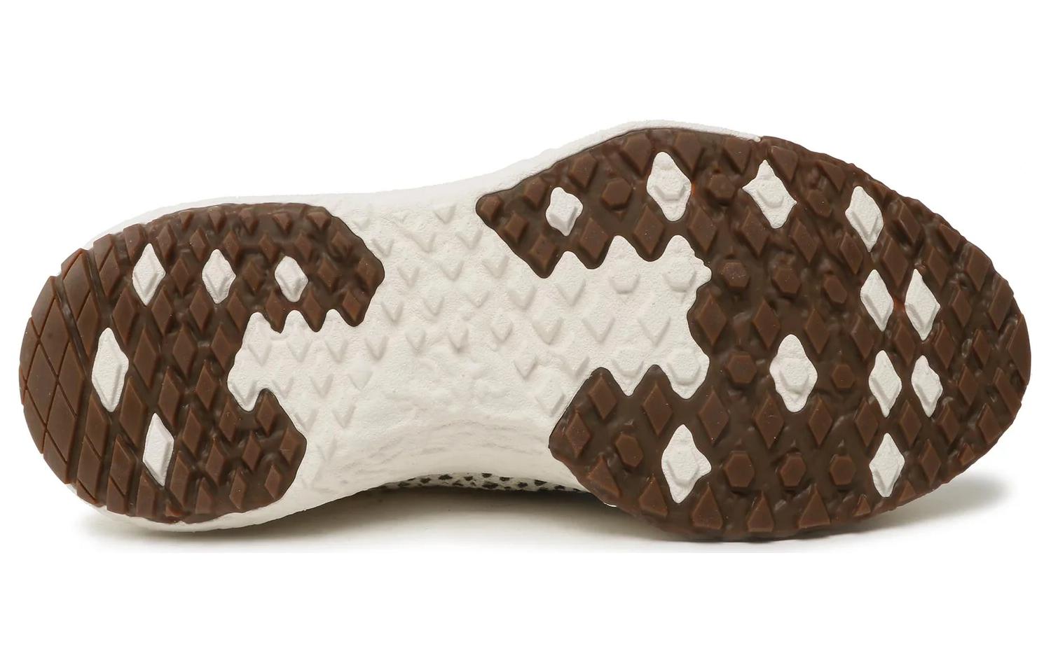 Purchase Vans UltraRange VR3 防滑耐磨輕便 低筒 滑板鞋 女款 黑白