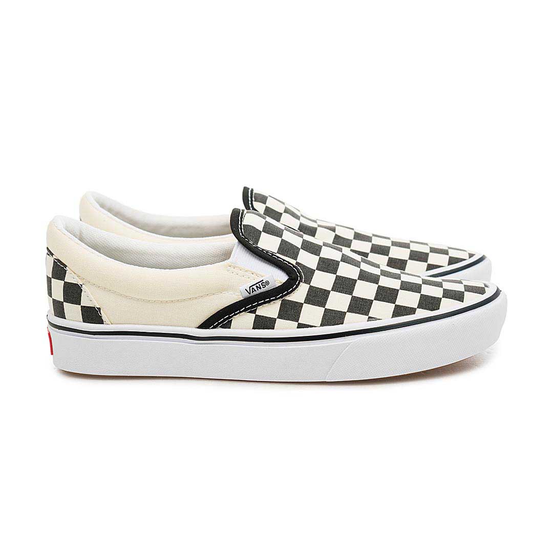 (Women) Vans Under Armour ComfyCush Slip-On Shoes V1C0308040