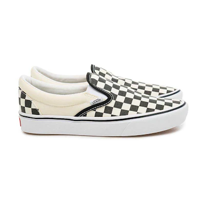 (W) Vans UA ComfyCush Slip-On Shoes