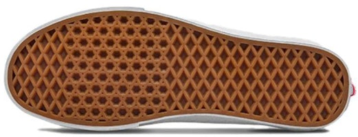 (W) Vans Vault OG Old Skool Lx x Casestudy 'Rojo'. VN0A4BVF2E8 Lookbook (W) Vans Vault OG Old Skool Lx x Casestudy 'Rojo'. VN0A4BVF2E8