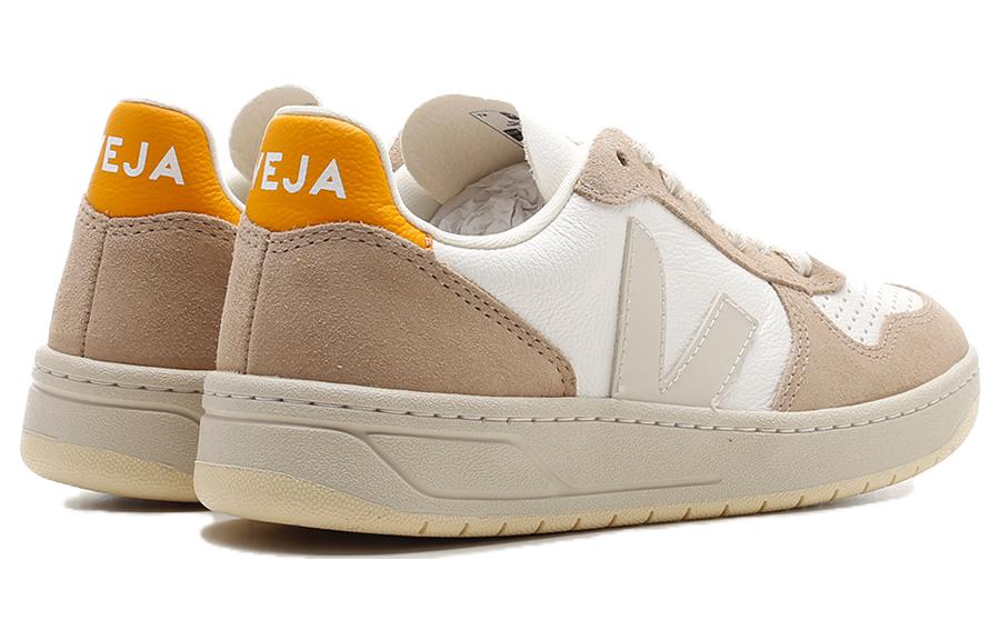 Details for (W) VEJA 'Putih Cokelat' VX0502942