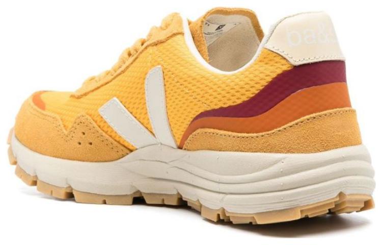 Shop (W) VEJA Dekkan ''Jaune Low Top'' BH0103069A