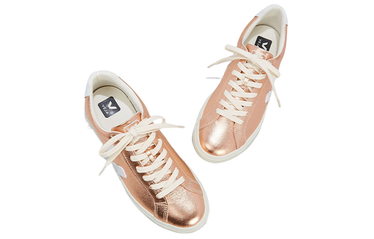 Lookbook (W) VEJA Esplar 'Rose Gold' Sepatu Wanita Emas Mawar EO021697