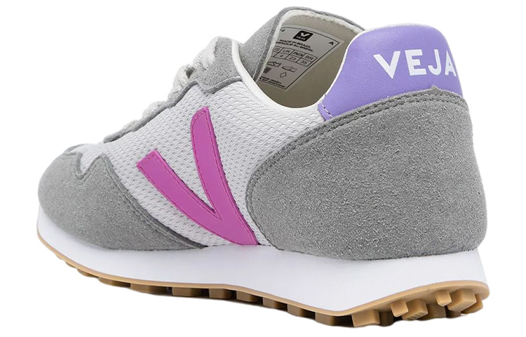 Lookbook VEJA Rio Branco 女款運動鞋 灰色/粉紅色