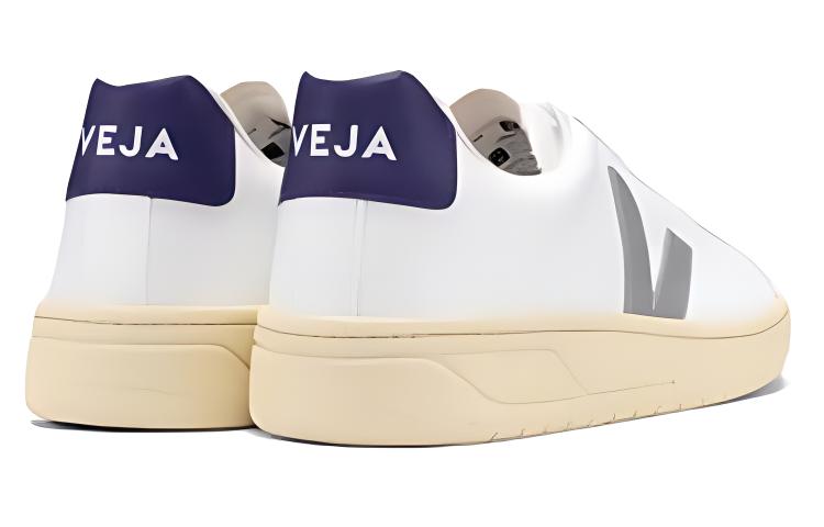 Details for (W) VEJA Urca 'Sepatu Trend Kasual Putih Rendah' UC072508