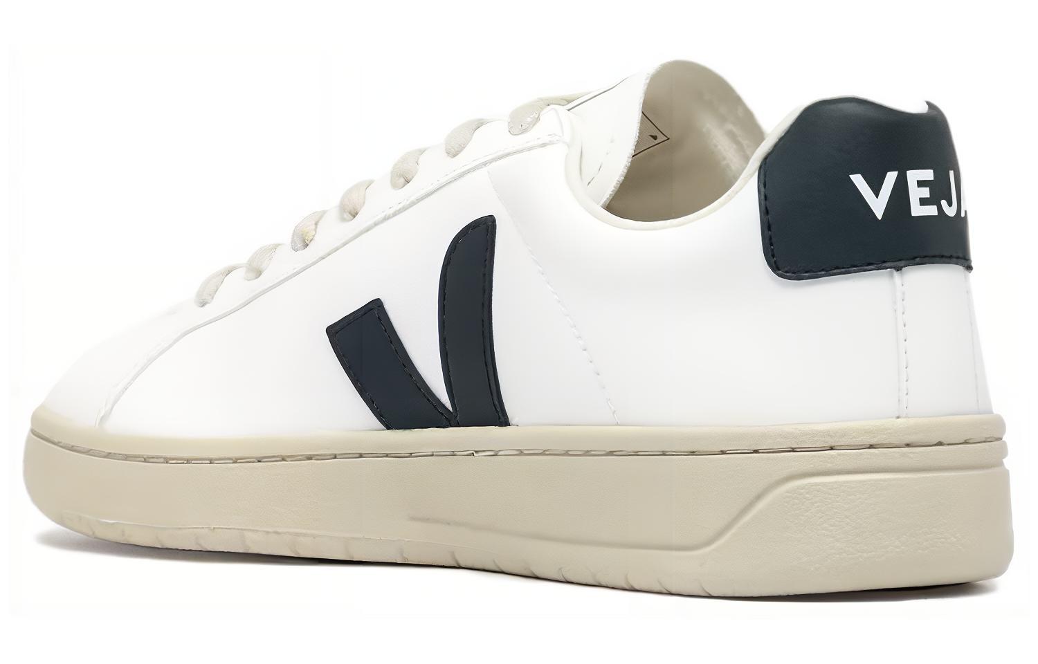 Lookbook (W) 베자 우르카 '화이트 레더' (Veja Urca '화이트 레더') UC0703174N