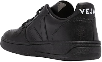 VEJA V-10 CWL 低筒時尚板鞋 男女同款 黑色 Lookbook VEJA V-10 CWL 低筒時尚板鞋 男女同款 黑色