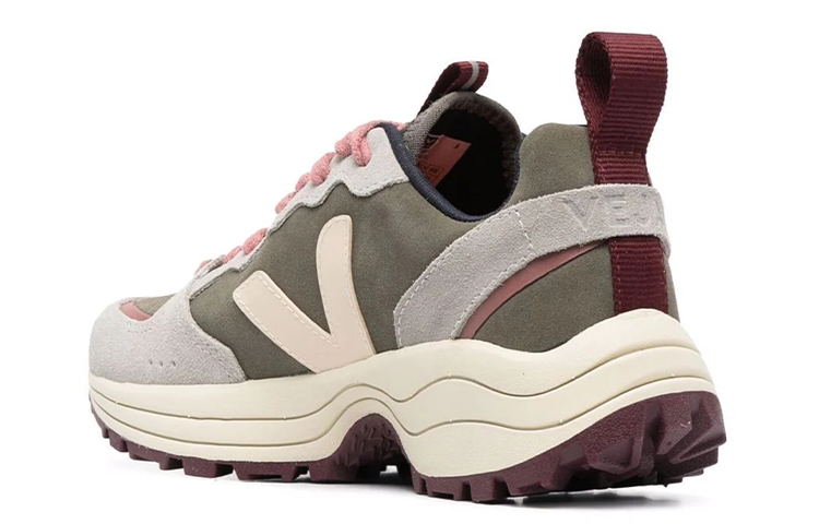 Shop (W) VEJA Venturi Abu Hijau 'Kaki Sable Sepatu Low-Top Fashion Ayah Serba Guna' VT032350