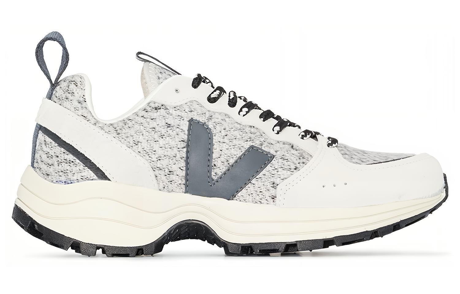 Order (W) VEJA Venturi Low-Top 'Abu Putih' VT042738