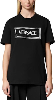(Women) Versace Black Logo Print Crewneck T-Shirt 1011882-1A08573-2B020 Shop (Women) Versace Black Logo Print Crewneck T-Shirt 1011882-1A08573-2B020