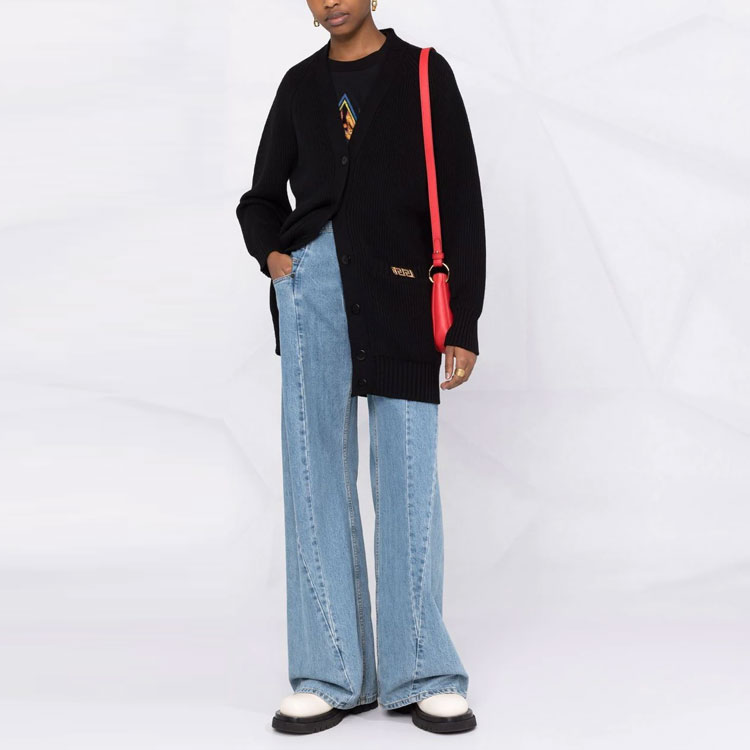 (Women) VERSACE Black Wool Cardigan Sweater with Patterned Design. A856961-A02715-1B000 圖 3