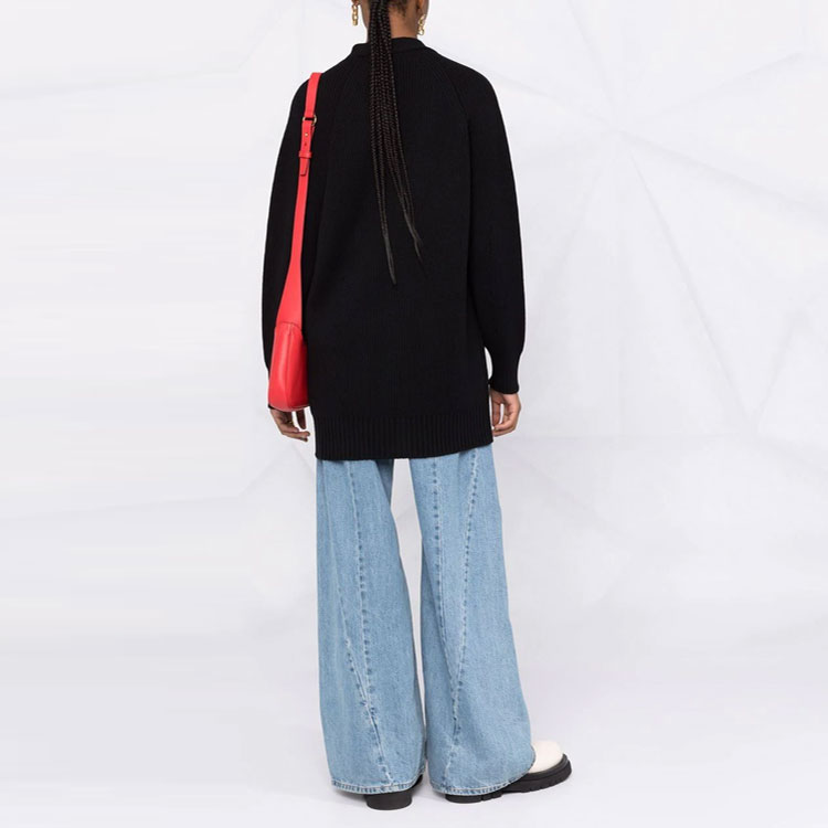 (Women) VERSACE Black Wool Cardigan Sweater with Patterned Design. A856961-A02715-1B000 圖 4