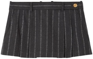 (Women) VERSACE FW22 Letter Stripe Print Pleated Mini Skirt Dark Gray 1007398-1A05302-1E510 (Women) VERSACE FW22 Letter Stripe Print Pleated Mini Skirt Dark Gray 1007398-1A05302-1E510