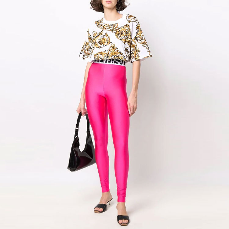 Lookbook (W) VERSACE JEANS COUTURE Wanita Baju Putih Cropped Cetak Koleksi SS22 72HAH623-JS049-G03