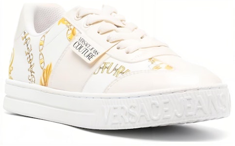 (W) ヴェルサーチ ジーンズ ロートップスニーカー 'オフホワイト レザー' 75VA3SK7-ZS358_G03 Lookbook (W) ヴェルサーチ ジーンズ ロートップスニーカー 'オフホワイト レザー' 75VA3SK7-ZS358_G03