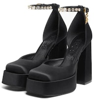 (W) ヴェルサーチ メデューサ Aevitas プラットフォームパンプス (黒/金) 1007718-DRA67_1B00V Lookbook (W) ヴェルサーチ メデューサ Aevitas プラットフォームパンプス (黒/金) 1007718-DRA67_1B00V