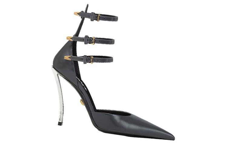 Order (W) (女性用) ヴェルサーチ ポインテッドトゥ バックル スティレット 'グレー' 1007256-DVT51_1E62L 1007256-DVT51_1E62L